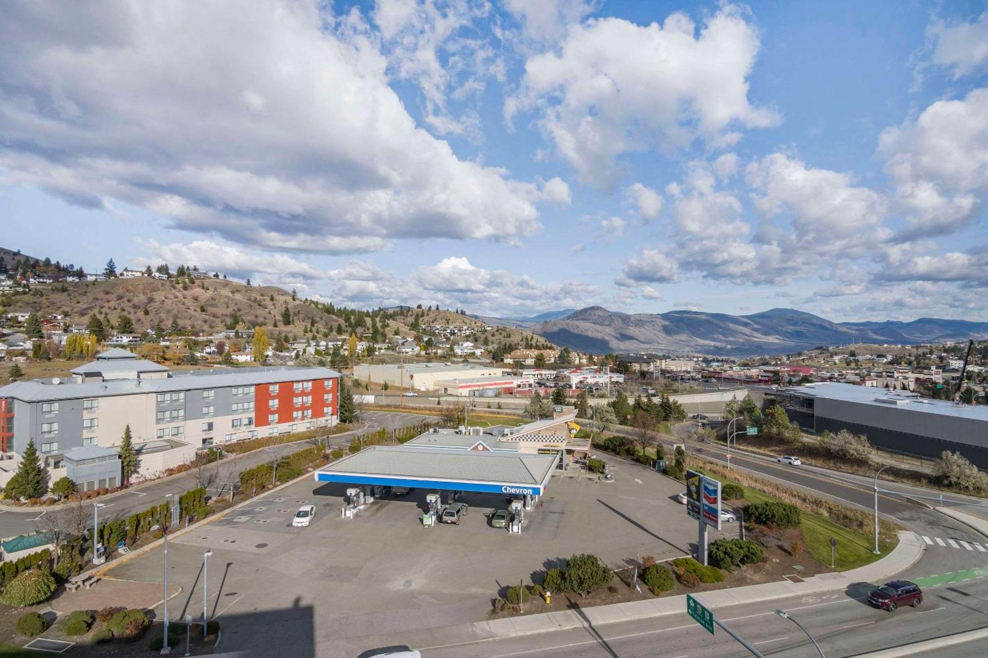The Hue Hotel, Ascend Hotel Collection Kamloops Exteriör bild