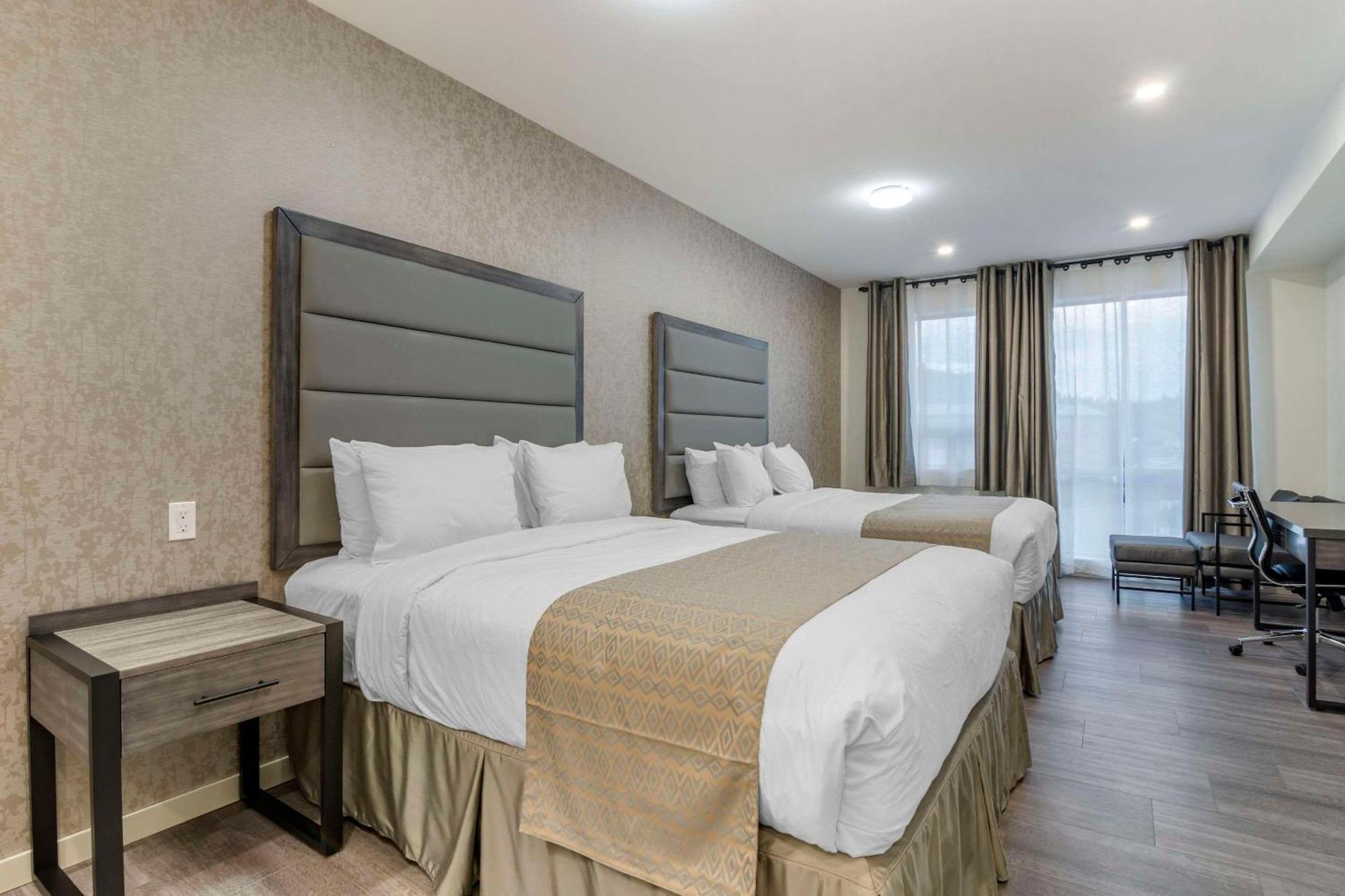 The Hue Hotel, Ascend Hotel Collection Kamloops Exteriör bild